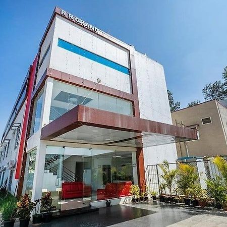 Square Inn Devanahalli Buitenkant foto
